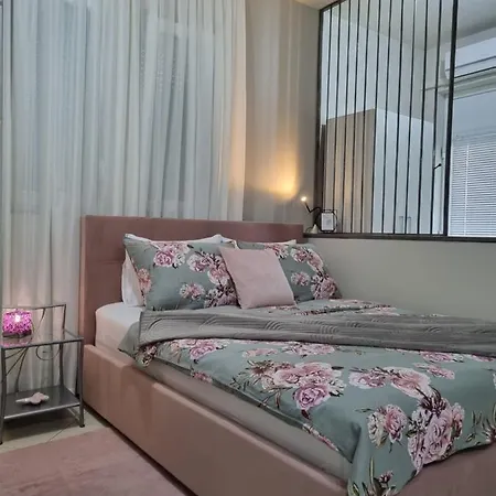 Apartment Onlystudio With Free Parking *