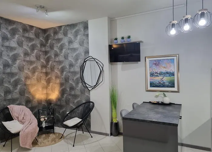 Lägenhet Onlystudio With Free Parking