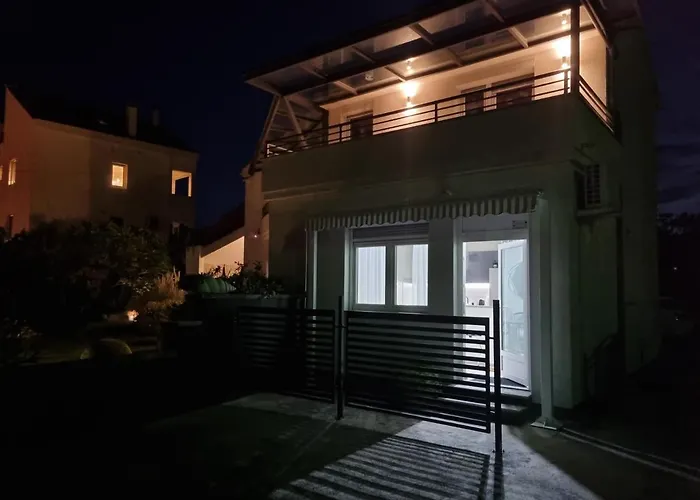 Onlystudio With Free Parking