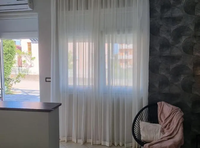 Lägenhet Onlystudio With Free Parking Zadar