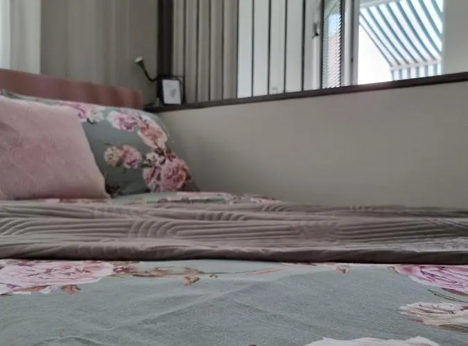 公寓 Onlystudio With Free Parking